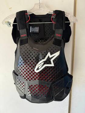 6700523-1431-ml Alpinestars 059347043425 A-10 V2 Full Roost Guard - Black/red Xxl