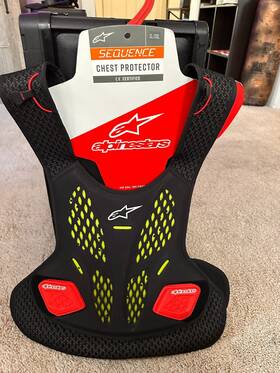 104039b Alpinestars Sequence Mx Motocross Offroad Chest Protector - Xl/xxl 104039b Alpinestars Sequence Mx Motocross Offroad Chest Protector - Xl/xxl