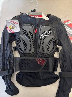 482-61381-1301 Alpinestars Youth Bionic Action Protection Jacket Black/red Size Large/xlarge