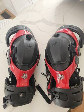Cp00xl Asterisk Motocross Knee Braces New In Box Never Used Extra Large Paid Over 600