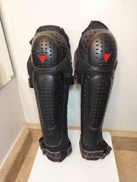Dainese Kneeve1 Racing G Knee And Shin Guards - Size L Professional Protection