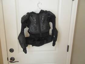 10059-r18 Fox Racing Titan Youth Sport Jacket Large Armor Chest Back Elbow Shoulder