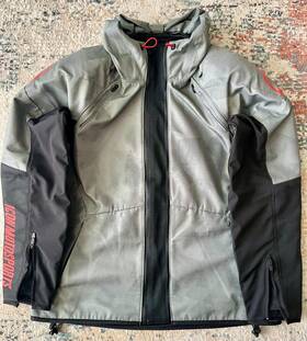 2820-5486 Icon Airform Battlescar Jacket - Large