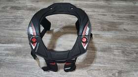 100021005 Leatt Stx Rr Street Neck Brace - Motocross Dirt Bike Offroad Mens