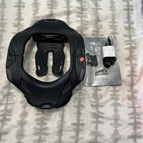 1022111741 Leatt 5.5 Royal Neck Brace Size Large-xlarge 1022111741 Leatt 5.5 Royal Neck Brace Size Large-xlarge