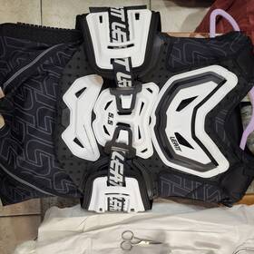 5015400131 Leatt 5.5 Chest Protector Vest Siza L/xl