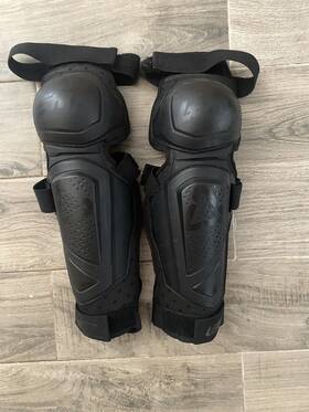 5019210111 Leatt 3.0 Ext Knee And Shin Guards Sm/m