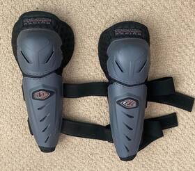 Troy Lee 887202034619 Designs Knee Guards Mtb Youth