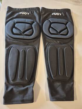 4001knee-hc-b Tuoy Knee And Shin Pads Black Xl Pair