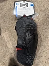 100% Surpass Knee Guards - Gray/black Medium. Fixed Price $75.00.
