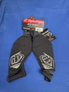 Troy Lee Designs Stage Pro Elbow Guards Black Size Md/ Lg. Fixed Price $60.00.