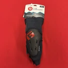 G-form Line Knee Guards Adult Medium Black, New. Fixed Price $49.99.