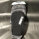 100% Ridecamp Elbow Guards Gray/black Large ( BW5). Fixed Price $48.99.