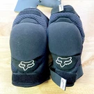 Fox Racing Launch Protective Knee Pads L/r Pair Small Medium 29029001SM. Fixed Price $51.37.