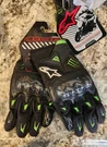 Rare Youth M-xl Alpinestars SMX-2 Air Carbon Monster Energy Gloves Leather. Fixed Price $66.99.