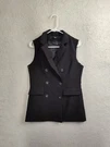 Sincerely Jules Women Jacket Large Black Poly Blend Sleeveless Regular Fit Vest. Fixed Price $15.19.