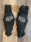Fox Racing Enduro D30 Knee Pads - Black Small Used. Fixed Price $30.00.