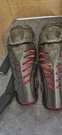 Used Kids Fox Knee/shin Guards. Fixed Price $19.99.