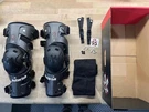Asterisk Carbon Cell 1.0 Knee Braces Pair Large Size Open Box. Fixed Price $699.99.