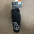 Fox Launch D30 Elbow Guard Small. Fixed Price $49.95.