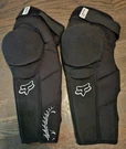 Fox Racing Launch Pro Knee/shin Guards - Black (adult Small/medium Pair). Fixed Price $64.77.